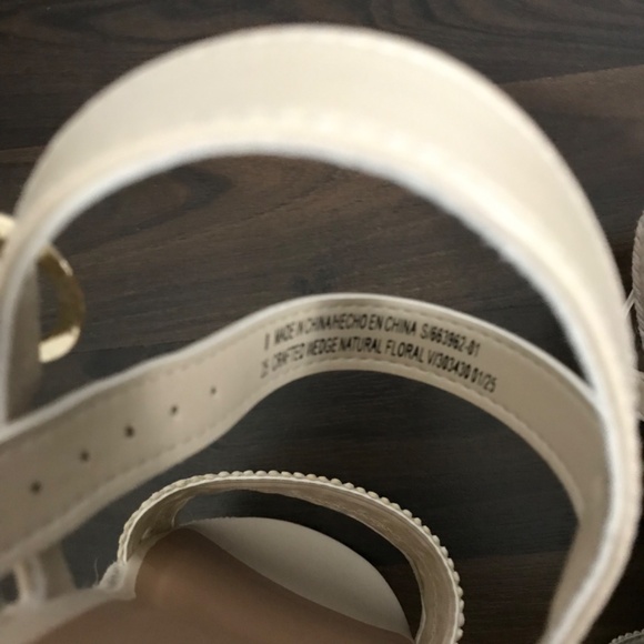 Old Navy Espadrille Platform Sandals Heeled Natural Floral Cream Beige - Picture 13 of 16